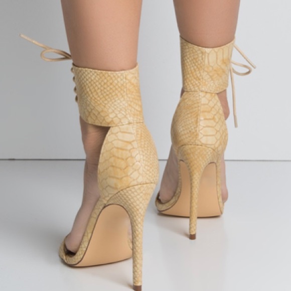 Snakeskin Heels - Picture 3 of 4